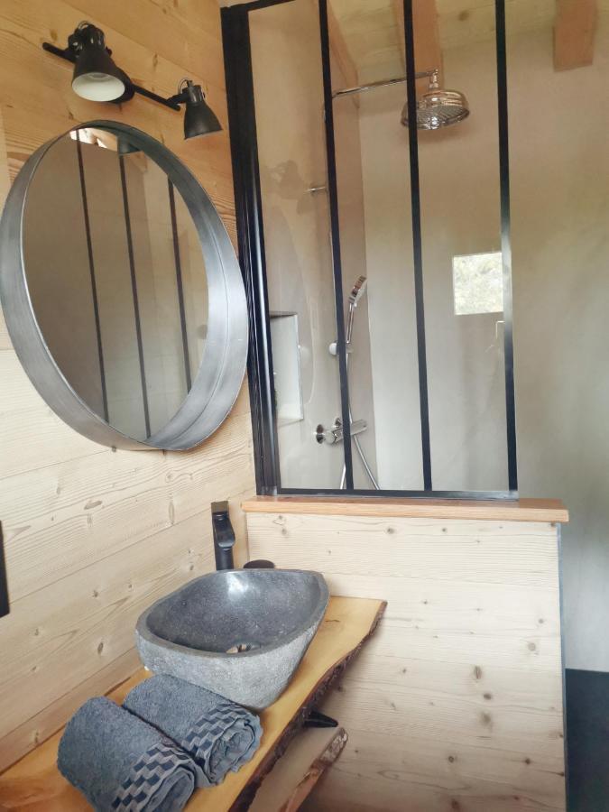 L'Etang De La Tourne Bed & Breakfast Les Marches Bagian luar foto